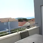 Lora 2 * Dolac