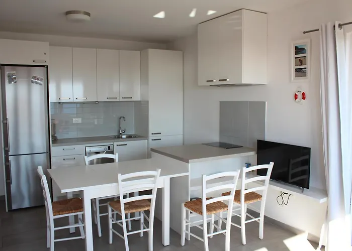 Lora 2 Lejlighed Otok Trara