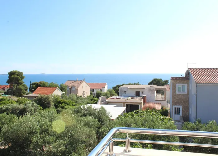 Lora 2 Lejlighed Otok Trara